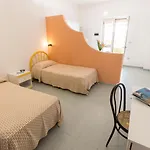 Lejlighedshotel Esmeraldo 3*