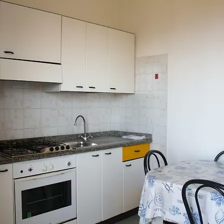 Esmeraldo Aparthotel 3*
