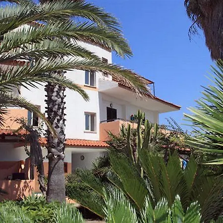 Esmeraldo Hotel apartamentowy Capo Vaticano