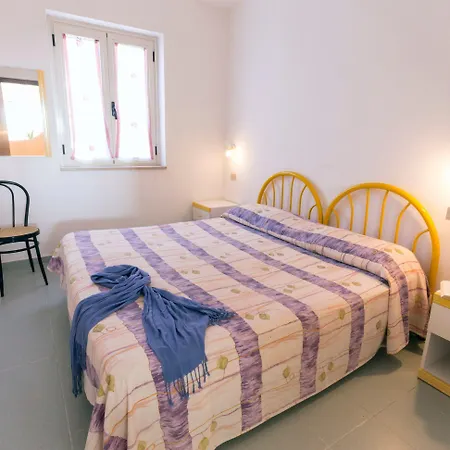 Esmeraldo Apartahotel