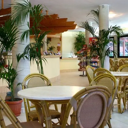 Aparthotel Esmeraldo