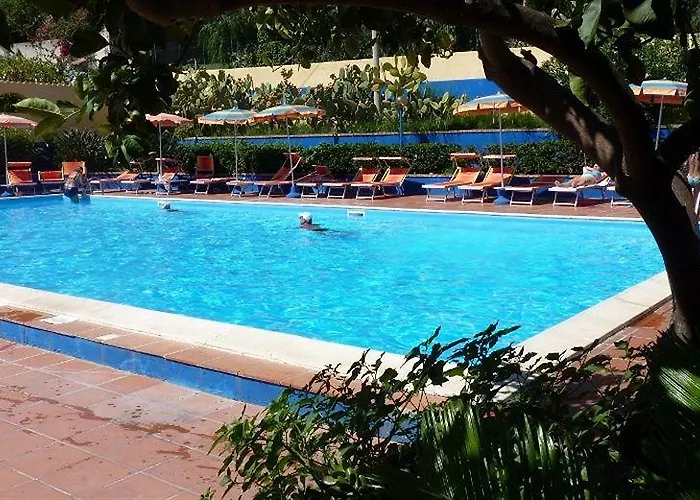 Esmeraldo شقة فندقية 3*